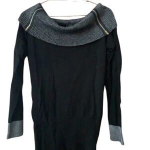 VENUS Black and Gray Off-the-Shoulder Sweater